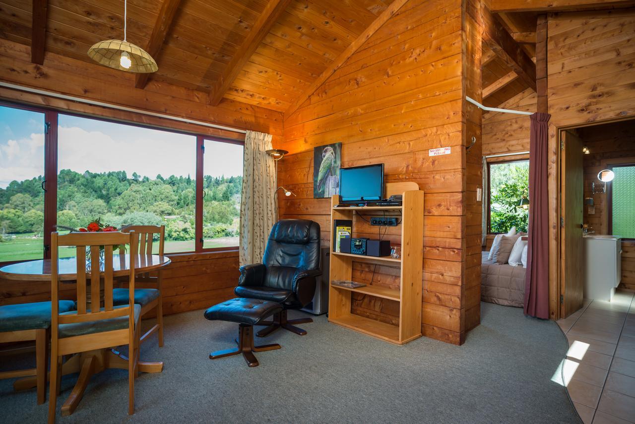 Ocean View Chalets Marahau Extérieur photo